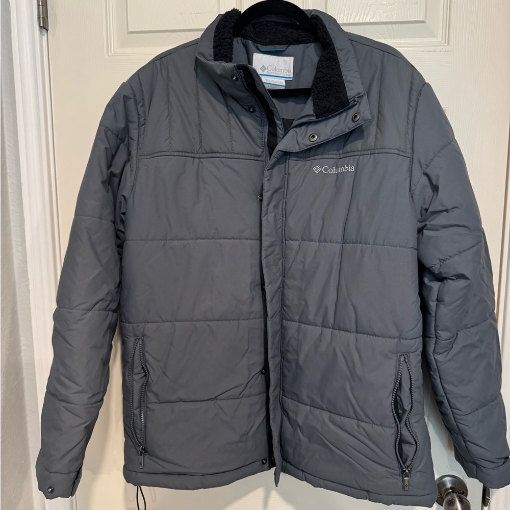 Columbia Men's Charcoal Puffer Jacket